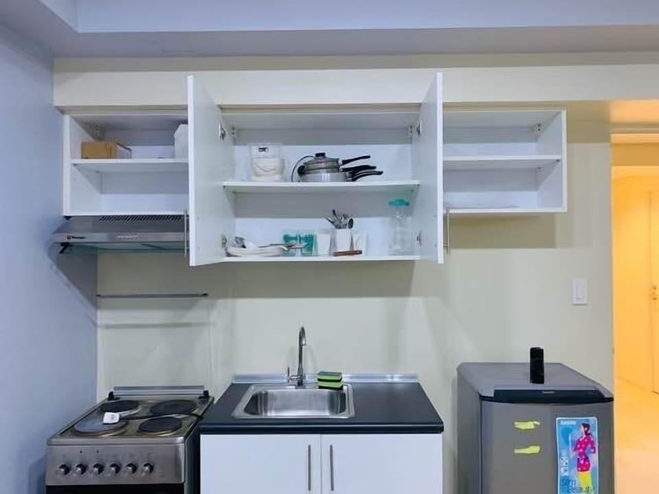 Live in Cebu, 1bedroom Avida tower in IT