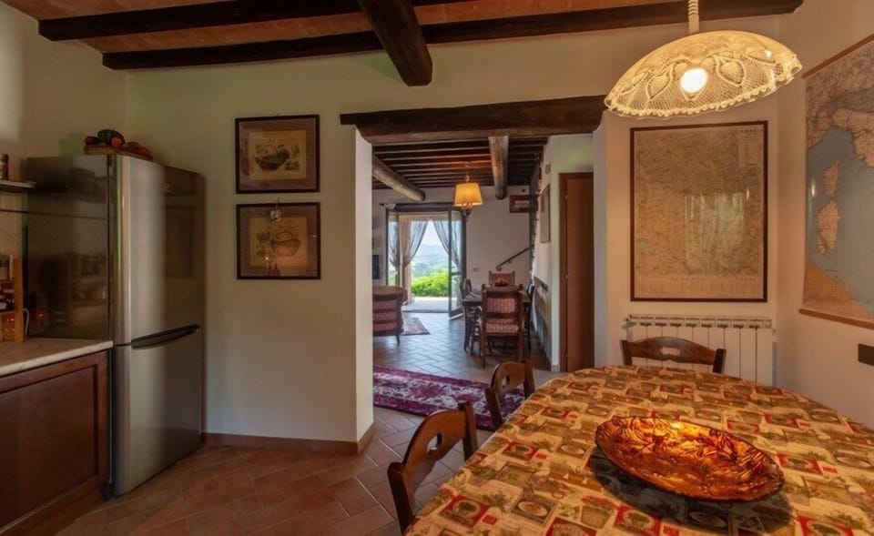 La Camilla, kitchen