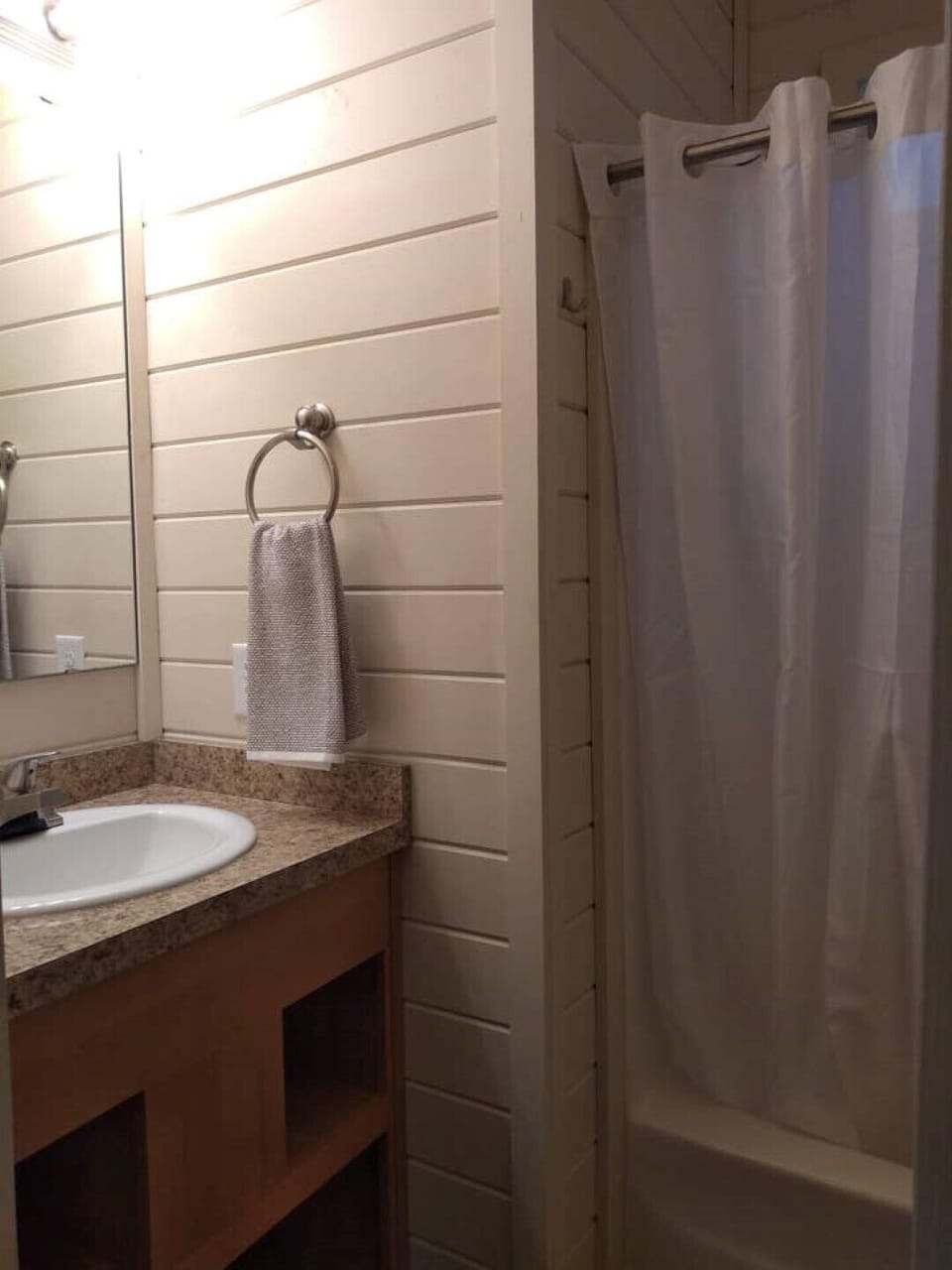 Full bathroom