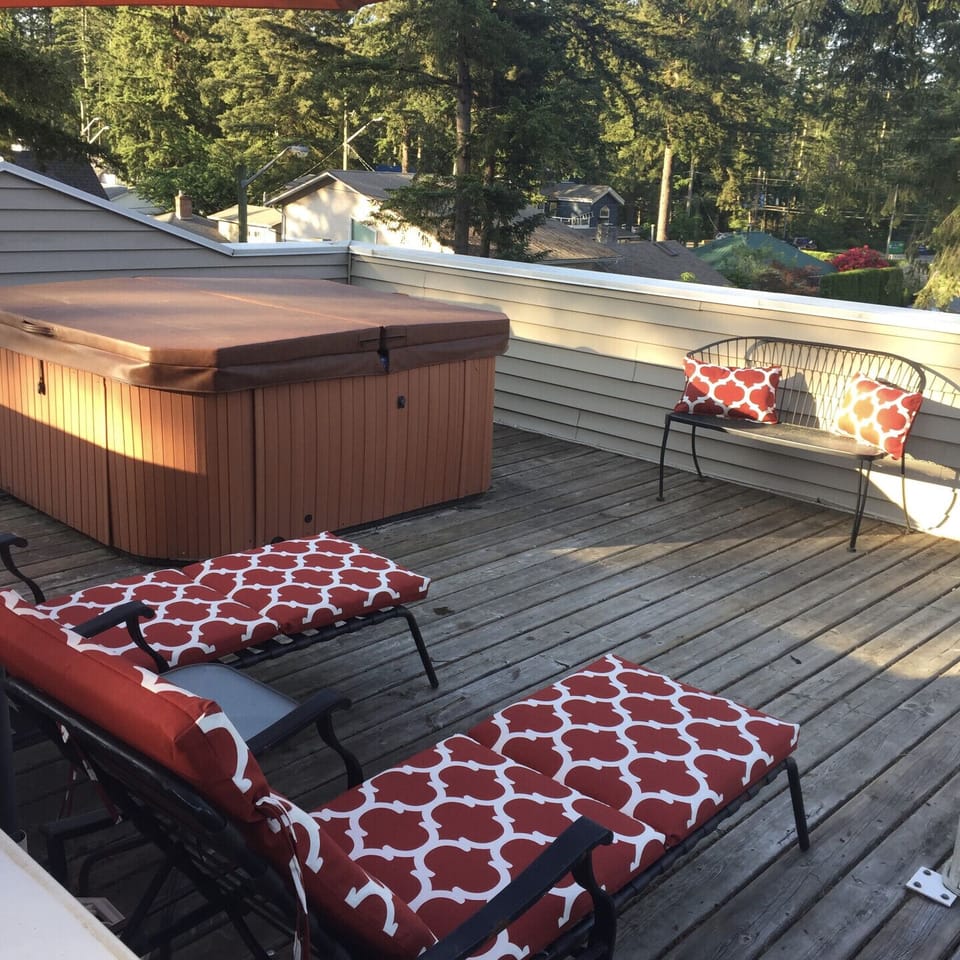 Roof top deck