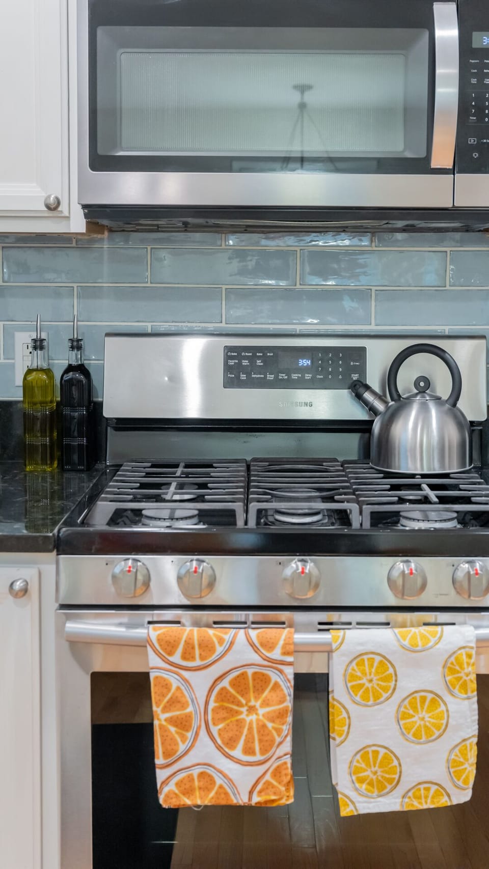 Gas stove