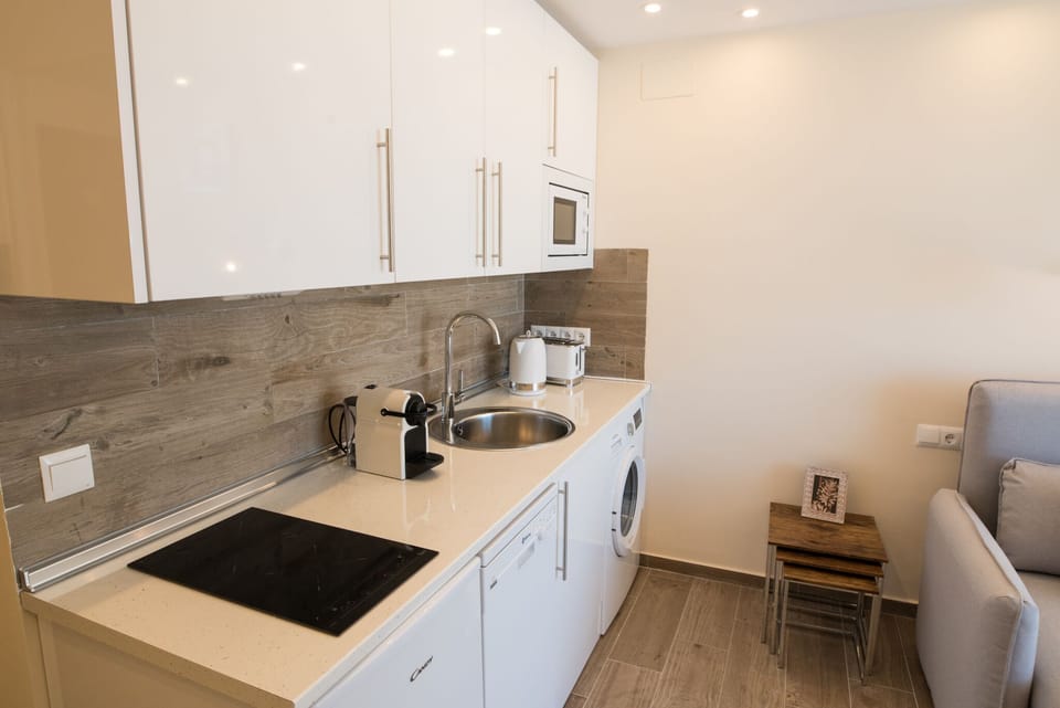Benalmadena Seafront Top Floor Studio