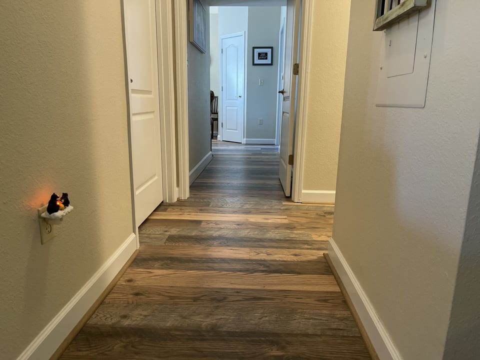 Hallway to bedrooms. 