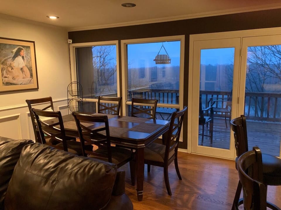 Enjoy meals with a view inside and outside