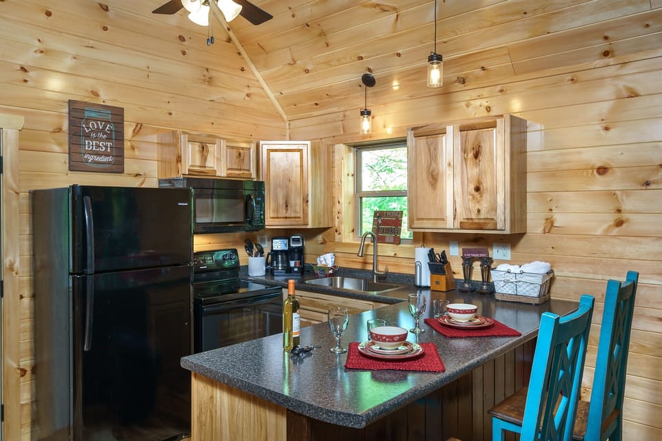 Full Kitchen