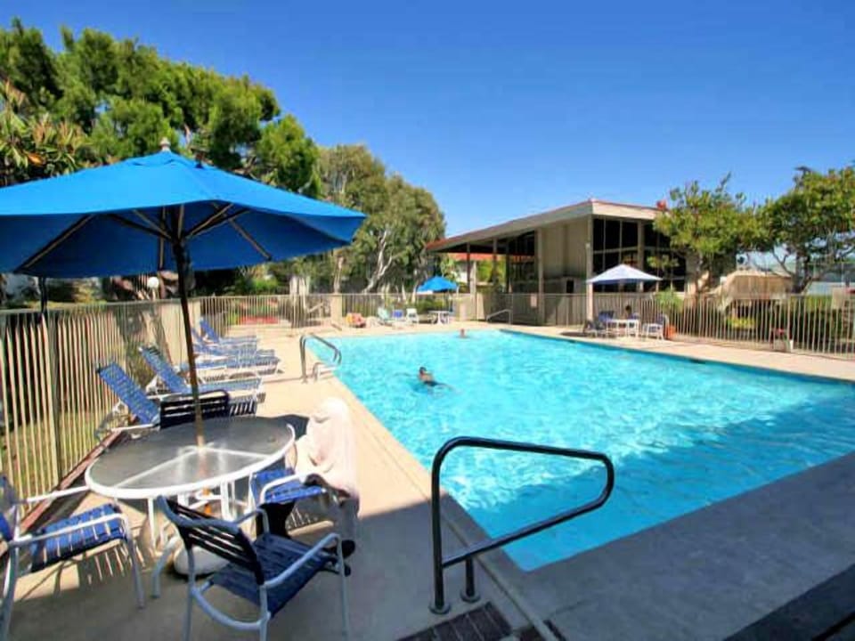Complex Pool