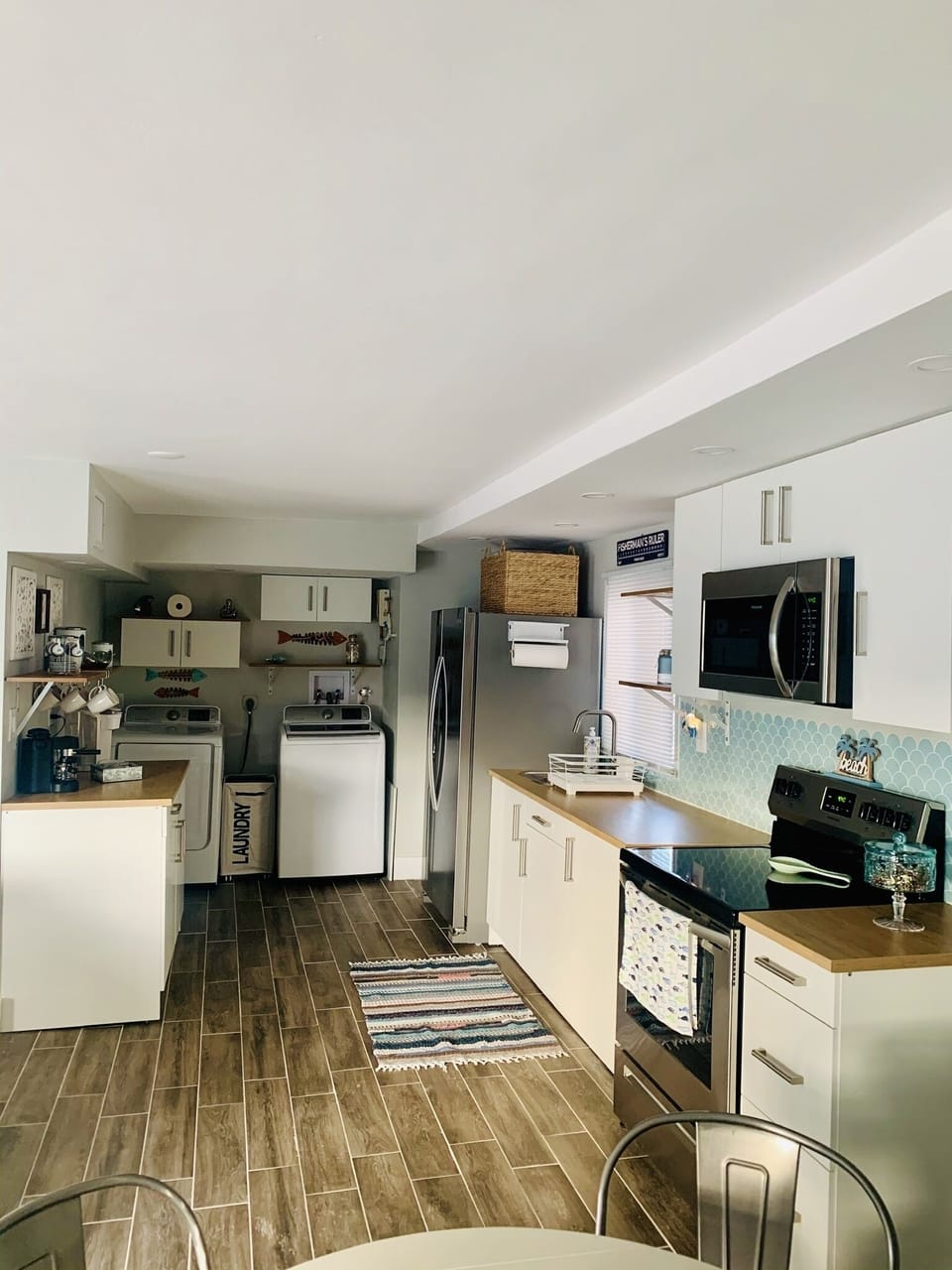 1st floor full kitchen, coffee station and washer and dryer. 