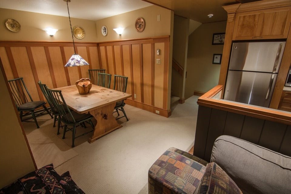 Dining room, second level