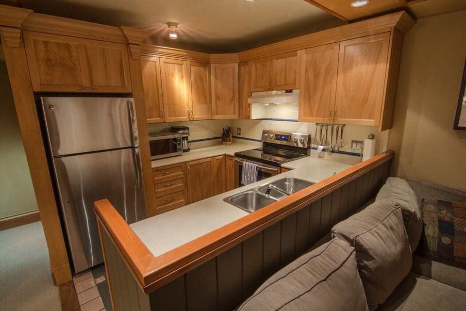 Kitchen, second level