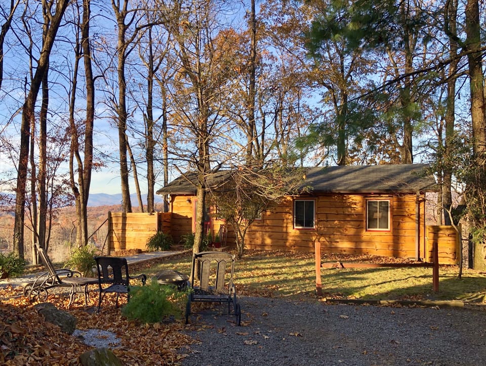 Clear View Cabin, perched on the side of the mountain. Breath taking views
