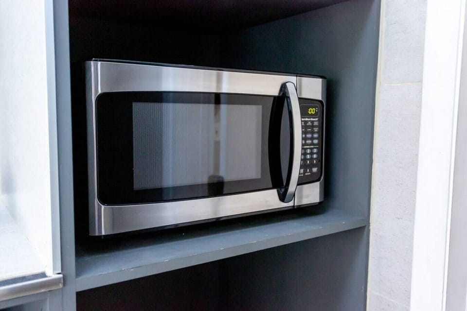Microwave