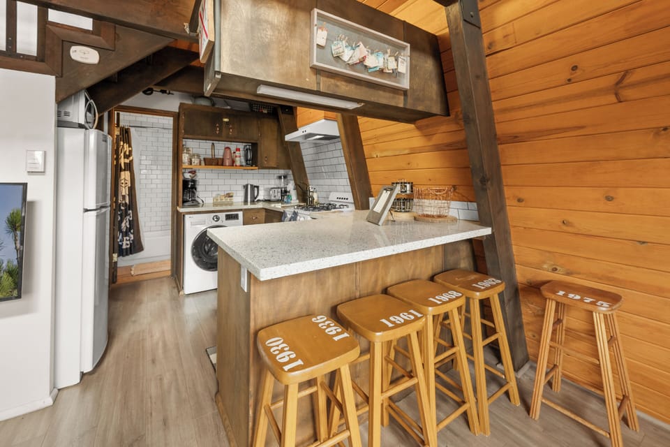 Kitchen Bar