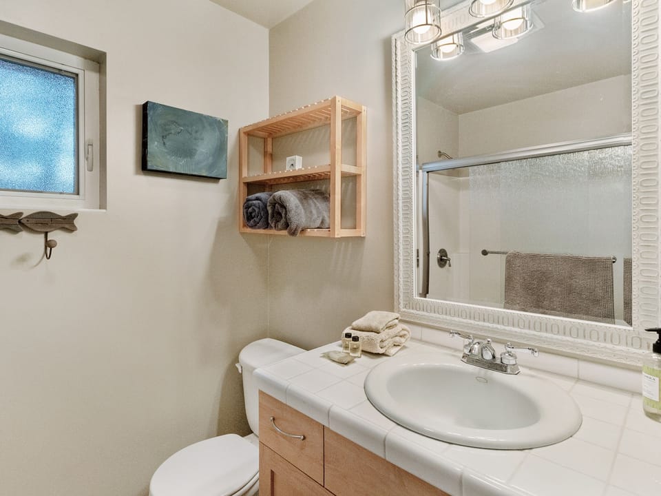 Full bathroom