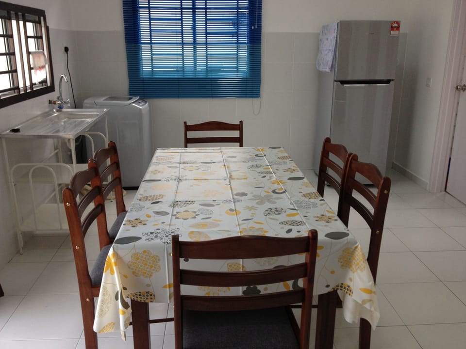 Comfort Holiday Home @ Bukit Indah JB