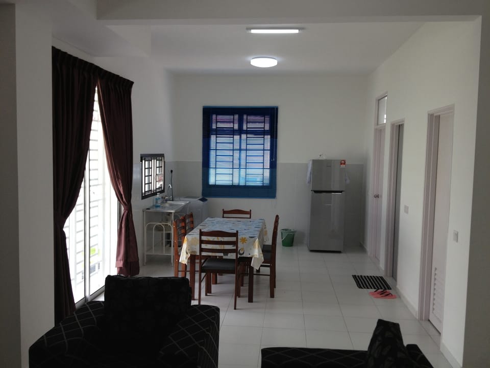 Comfort Holiday Home @ Bukit Indah JB