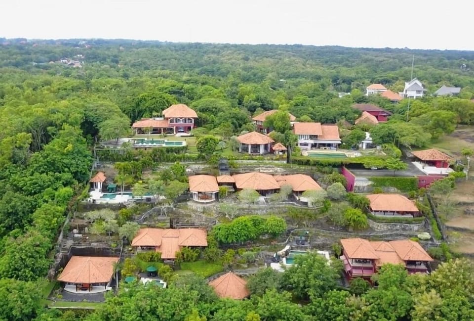Pivate Pool Villa 3 Bedrooms in Uluwatu