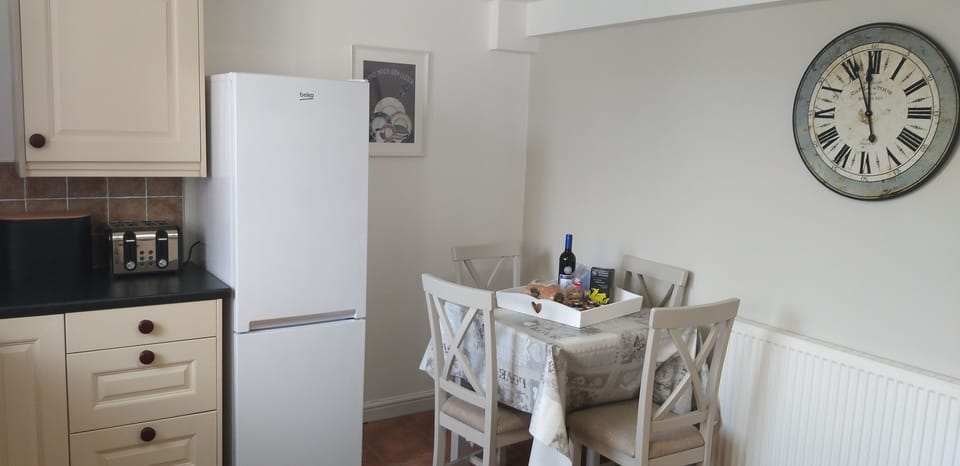 Fitted Kitchen