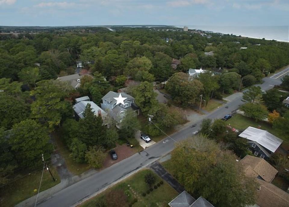 11 Henlopen - Off Street Parking for 4 Cars