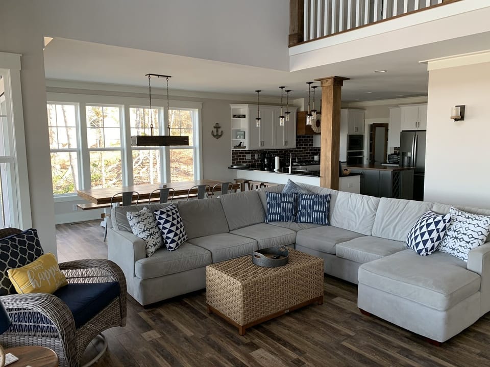 Family Great Room, Dining Table, Kitchen