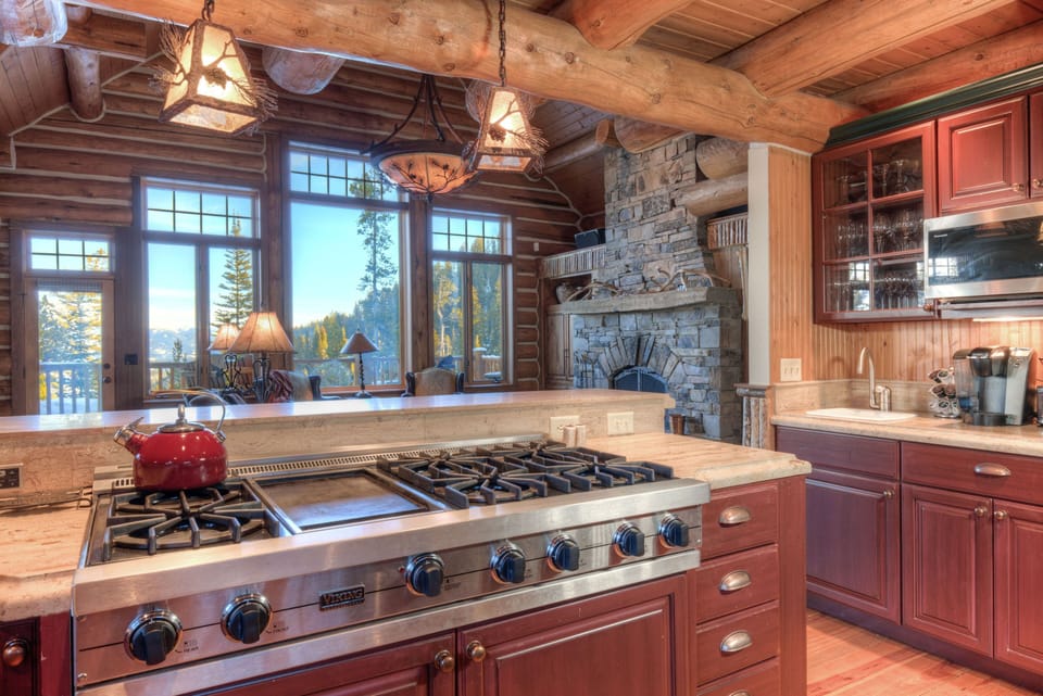 MV Leaf Lodge, Kitchen, 4
