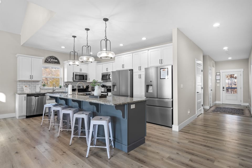 Kitchen with double appliances