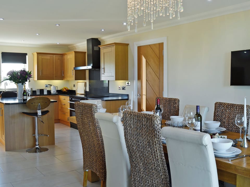Beautifully presented kitchen/dining room | Wheatfield House, Kilmaurs, near Kilmarnock