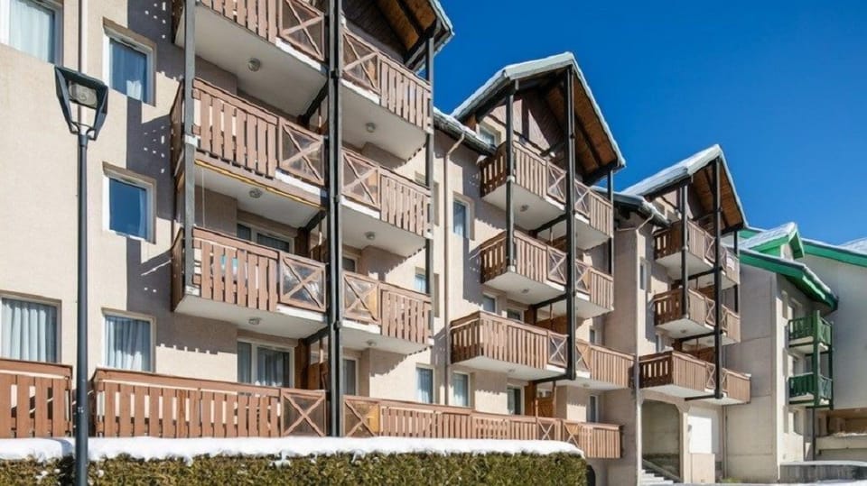 Experience the picturesque atmosphere at this amazing property.
