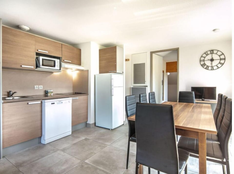 Make a tasty meal in your own kitchen!