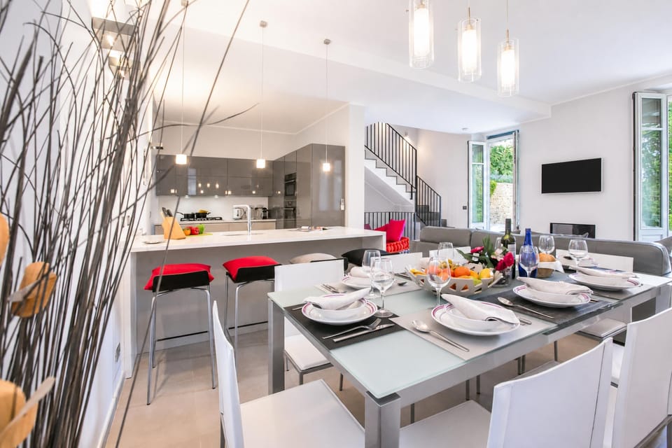 Living and dining room