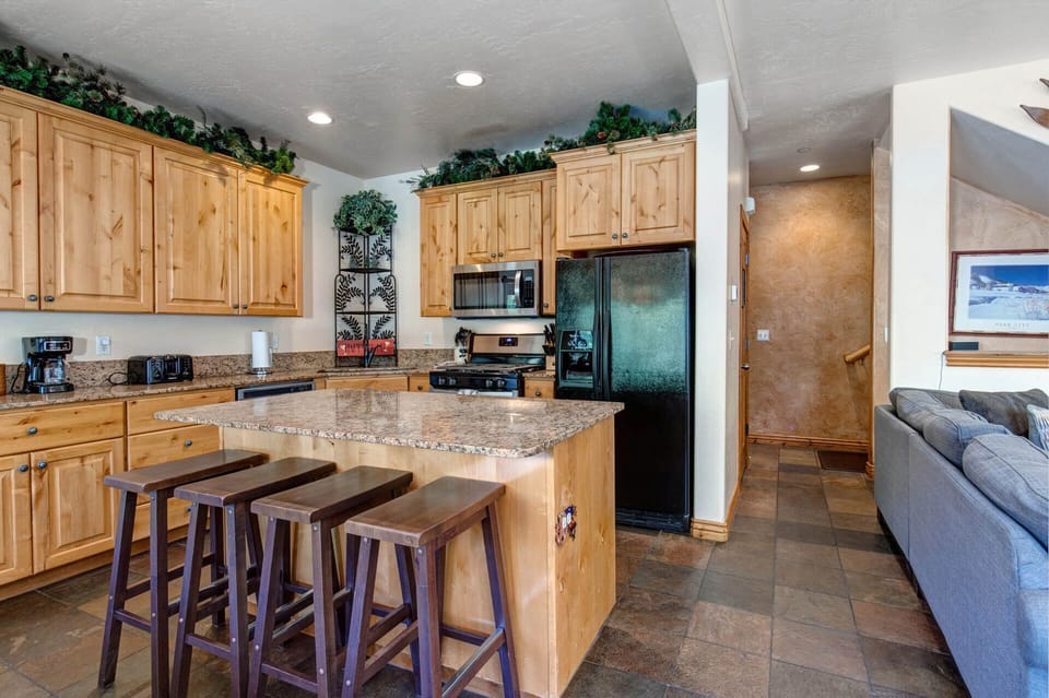 Bear Hollow Village 5474: Fully-equipped kitchen