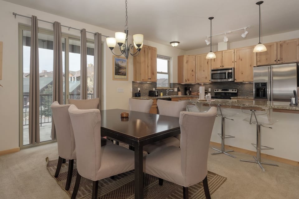 Your spacious open-plan kitchen and dining area invites you to cook and share meals together in comfort and style.