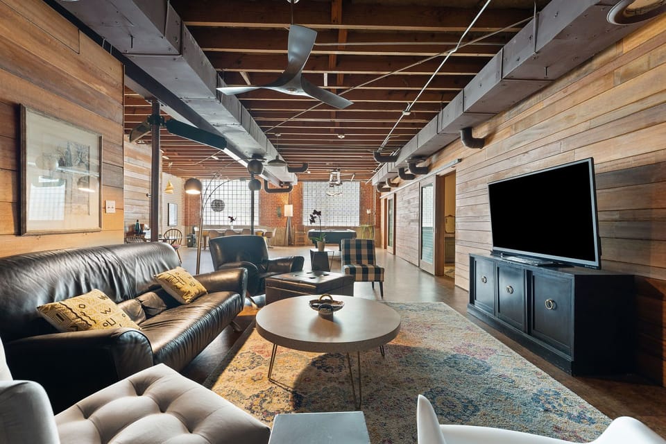 Spacious Loft with plenty of room for gathering and five bedrooms for privacy