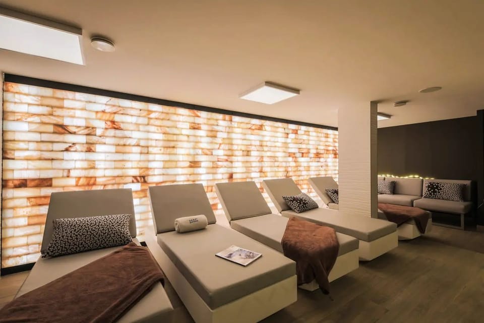 Premium Residence L'Hévana - maeva Home - 4-room apartment for 8 people Prestige Apartment in Les Allues