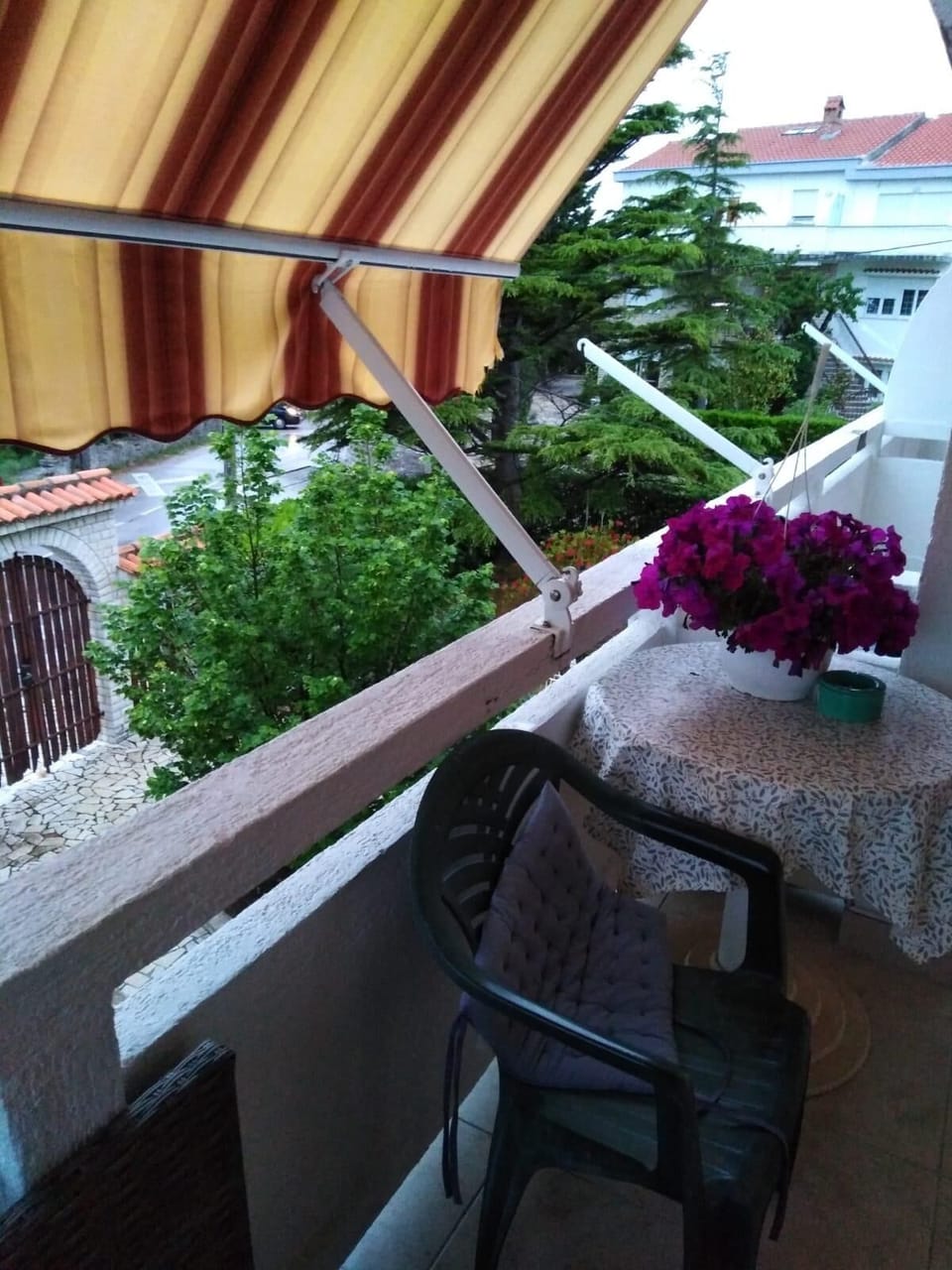 Balcony 2