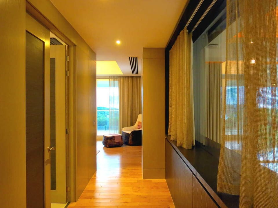 second floor master hall from loft