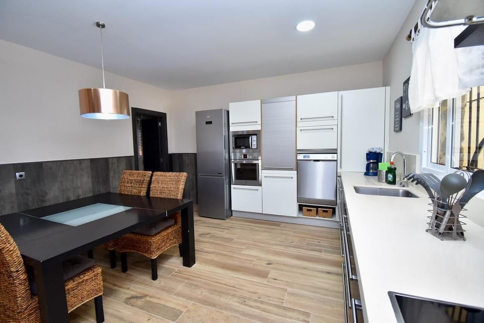 Kitchen-dining room