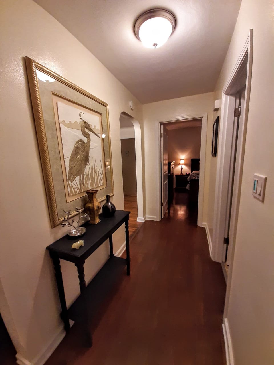 Hall looking at front bedroom
