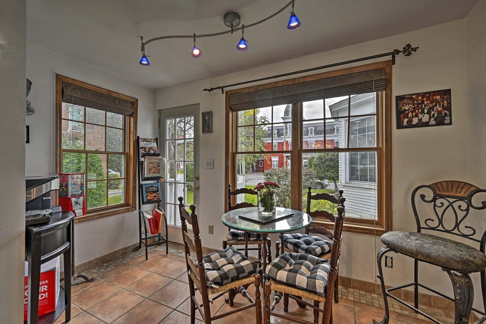 Dining Nook