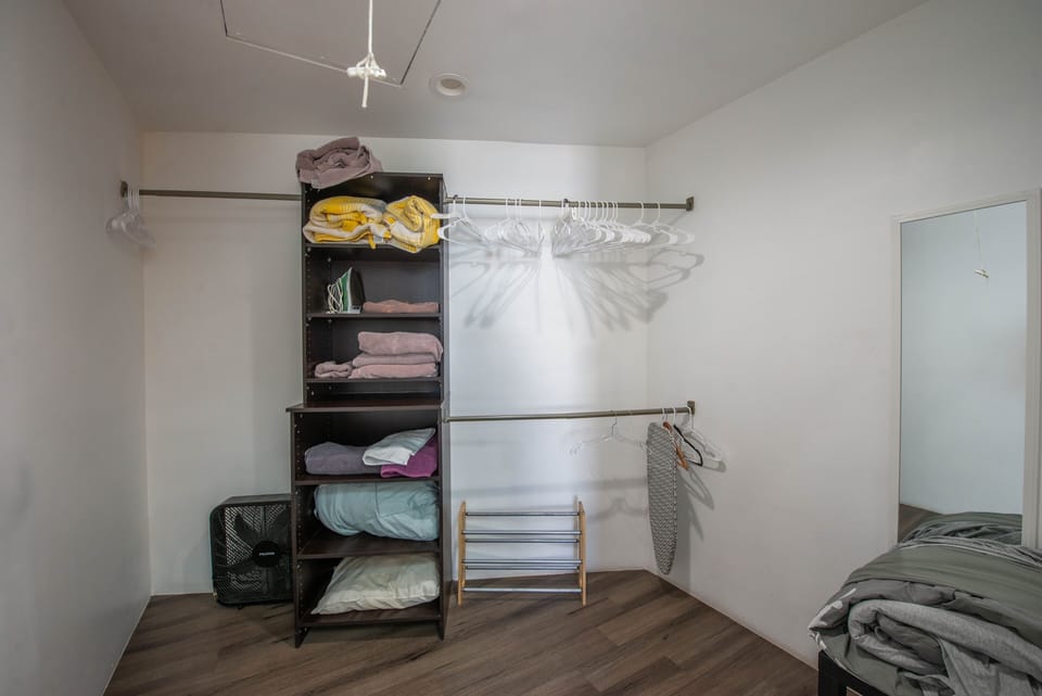 Furniture, Indoors, Bed, Bedroom, Floor