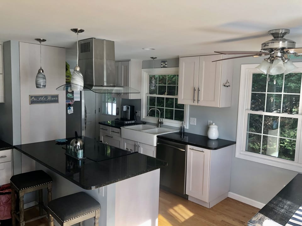  kitchen (1st floor)