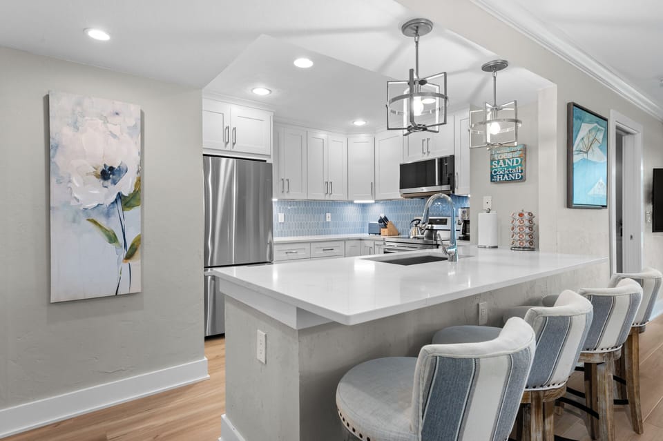 Kitchen bar