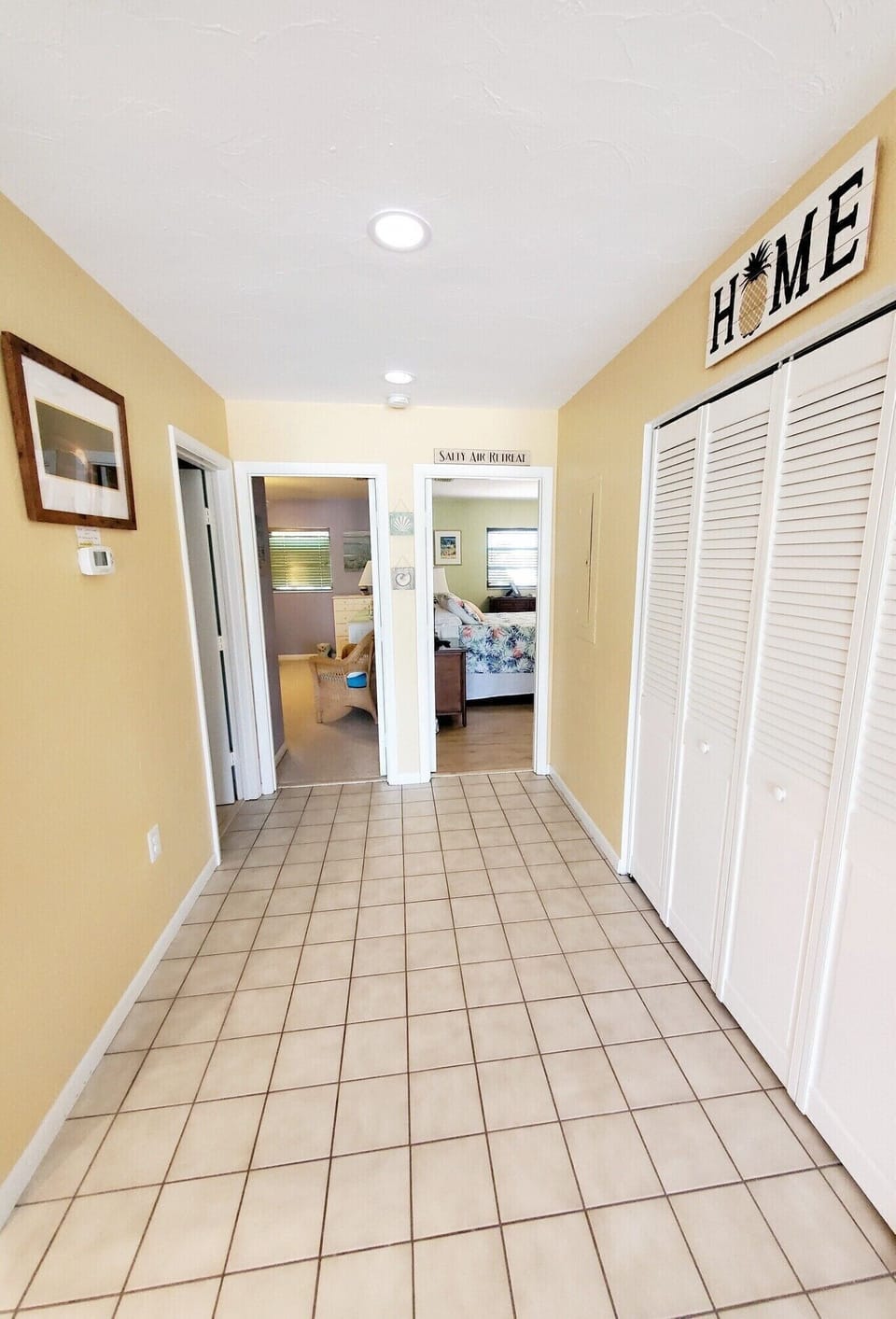 Hallway to bedrooms 