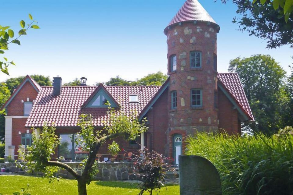 Holiday Home Exterior [summer]