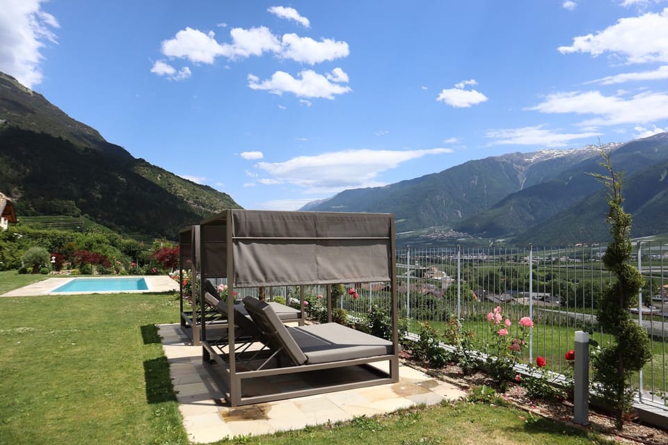 Holiday Home Swimming Pool
