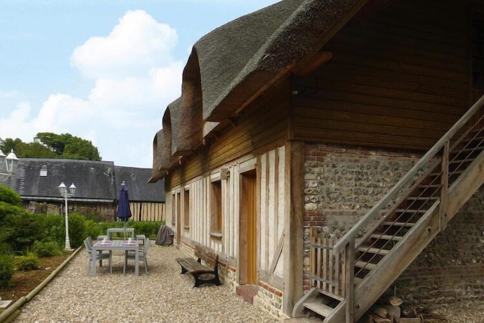 Holiday Home Exterior [summer]