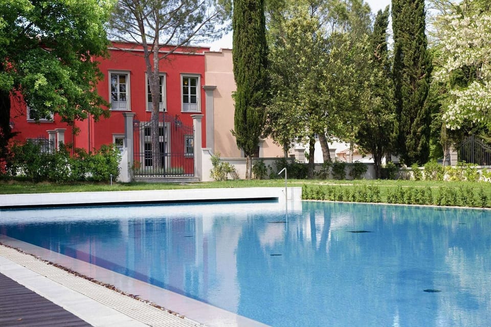 Holiday Home Swimming Pool