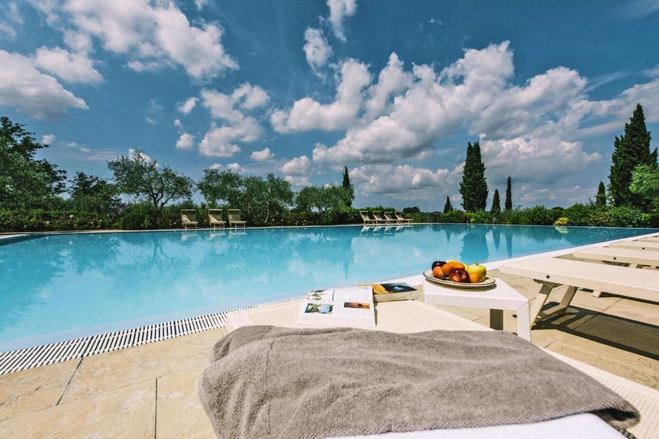 Holiday Home Swimming Pool
