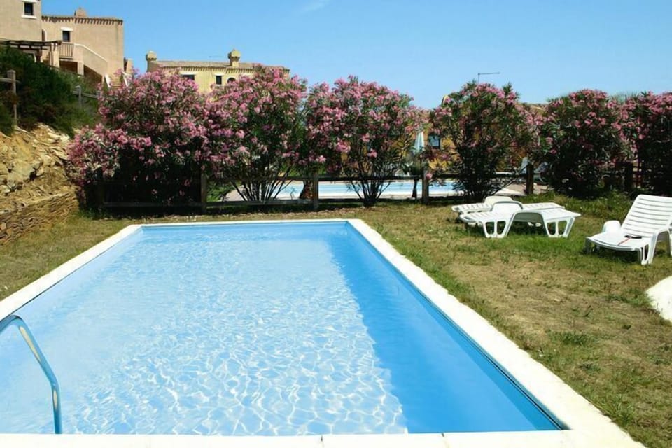 Holiday Home Swimming Pool