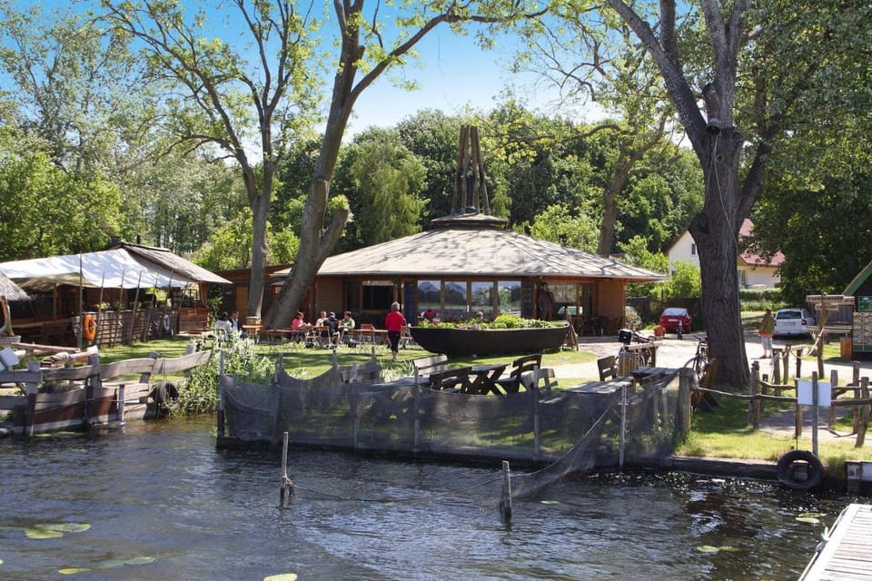 Immediate Surroundings [summer] (<1 km)