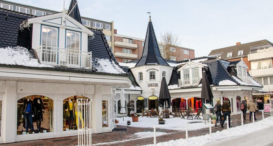 Surroundings [winter] (1-5 km)